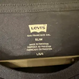 Levis t-shirt som knappt är använd