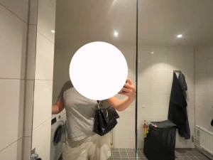 Carin Wester väska - SKITSNYGG Carin Wester jacka! Bra skick. 