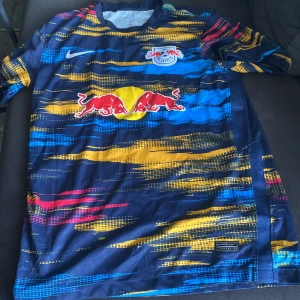 Fotbolls tröja - Köptes för 1000