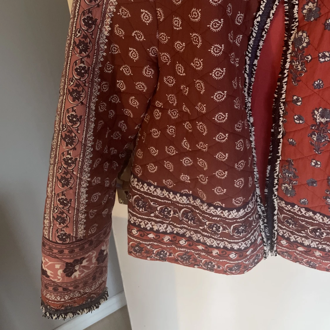 Mönstrad jacka Mango - 91