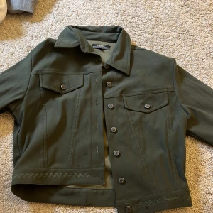 En fin jacka - En fin grön jacka!