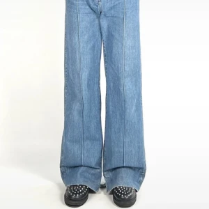 Y2k Opium Jeans Rick Owens type beat - Mått på bilden I Mycket Bra skick  As snygga Köpta på Vinted men passade tyvärr inte