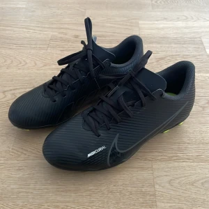 Nike Mercurial - Mycket fint skick, Storlek 36