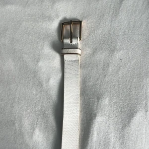 Bälte från h&m - Jätte fin och passar till allt