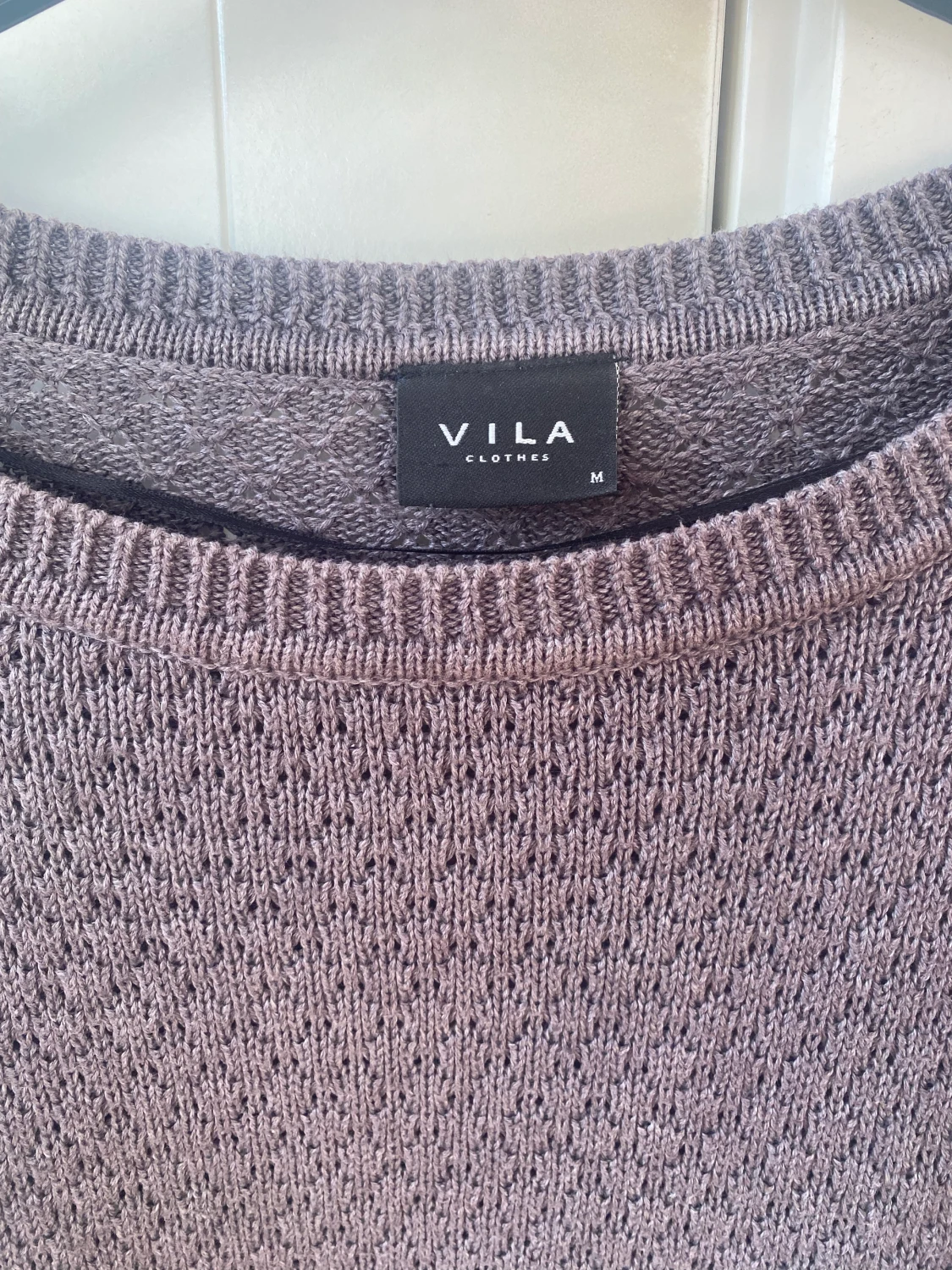 Grå stickad tröja - 91