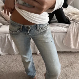 Ltb jeans - Säljer dessa skiiitsnygga ltb jeans❤️‍🔥❤️‍🔥 Lånade bilder från förra ägaren men sitter samma på mig😍
