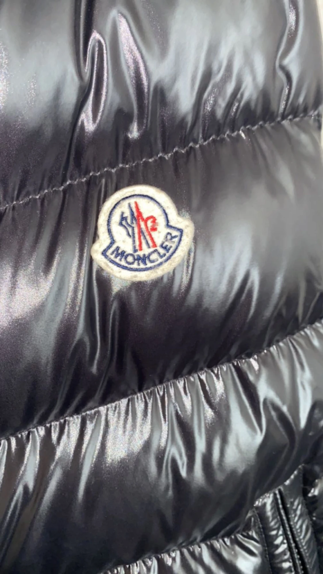Moncler väst äkta  - 90