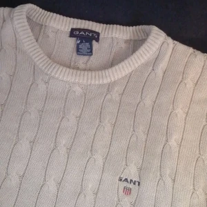 Gant tröja - Skön gant tröja knappt använd.