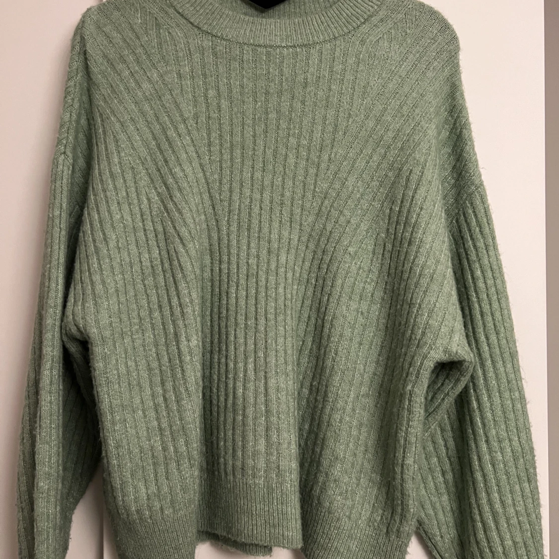 Stickad tröja  - 91