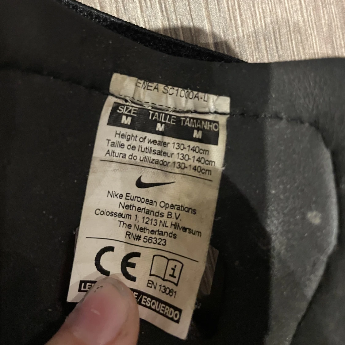 Benskydd fotboll M för barn - 91