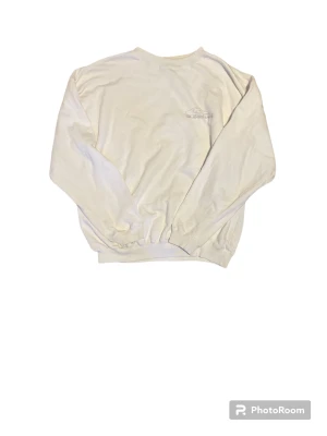 Quiksilver tröja  - Hej! Seljer nu denna Quiksilver sweatshirten i strl L