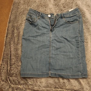 Kjol - Säljer jeans kjol