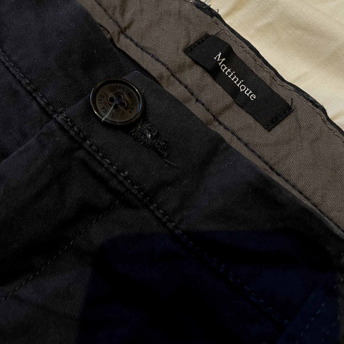 Svarta chinos från Matinique (34”)