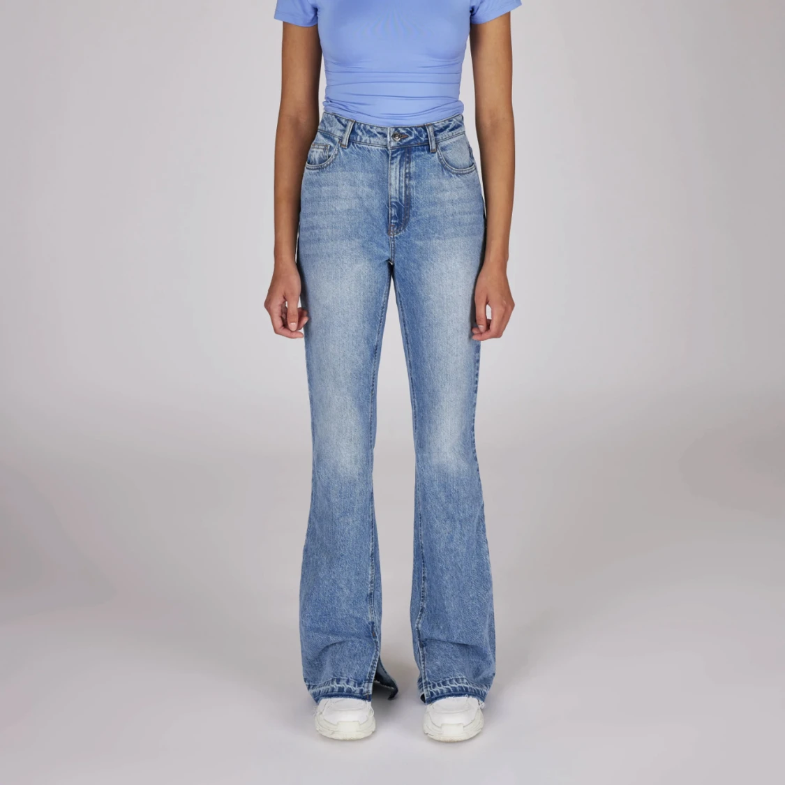 SLUTSÅLDA LXA BYXOR