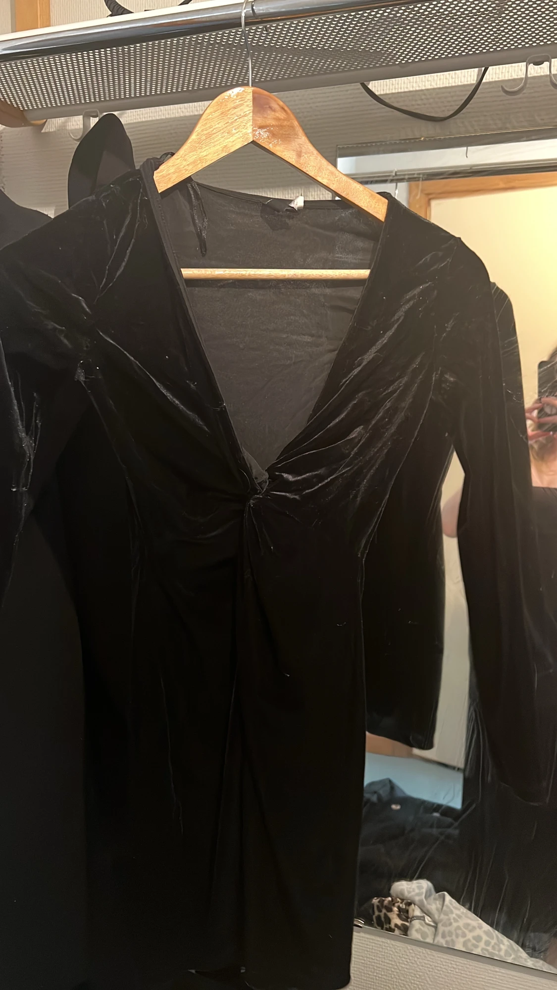 Svart klänning från hm