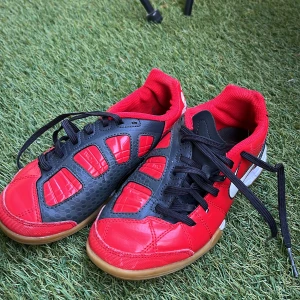 Innomhusskor nike - Schyssta Nike skor