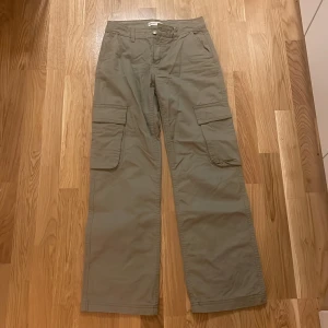 Cargobyxor - Använda 2 gånger, som nya.