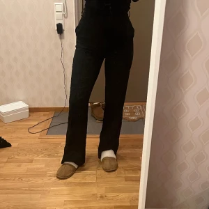 Kostymbyxor NAKD - jättefint skick