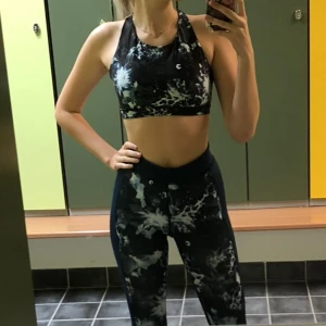 Träningsset - Träningsset med sport-bh och träningstights