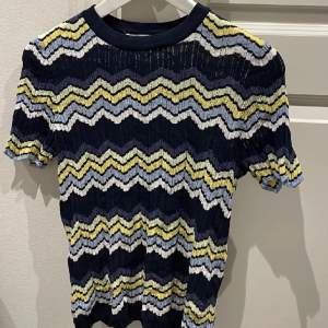 Missoni inpirerad tshirt. Strl M