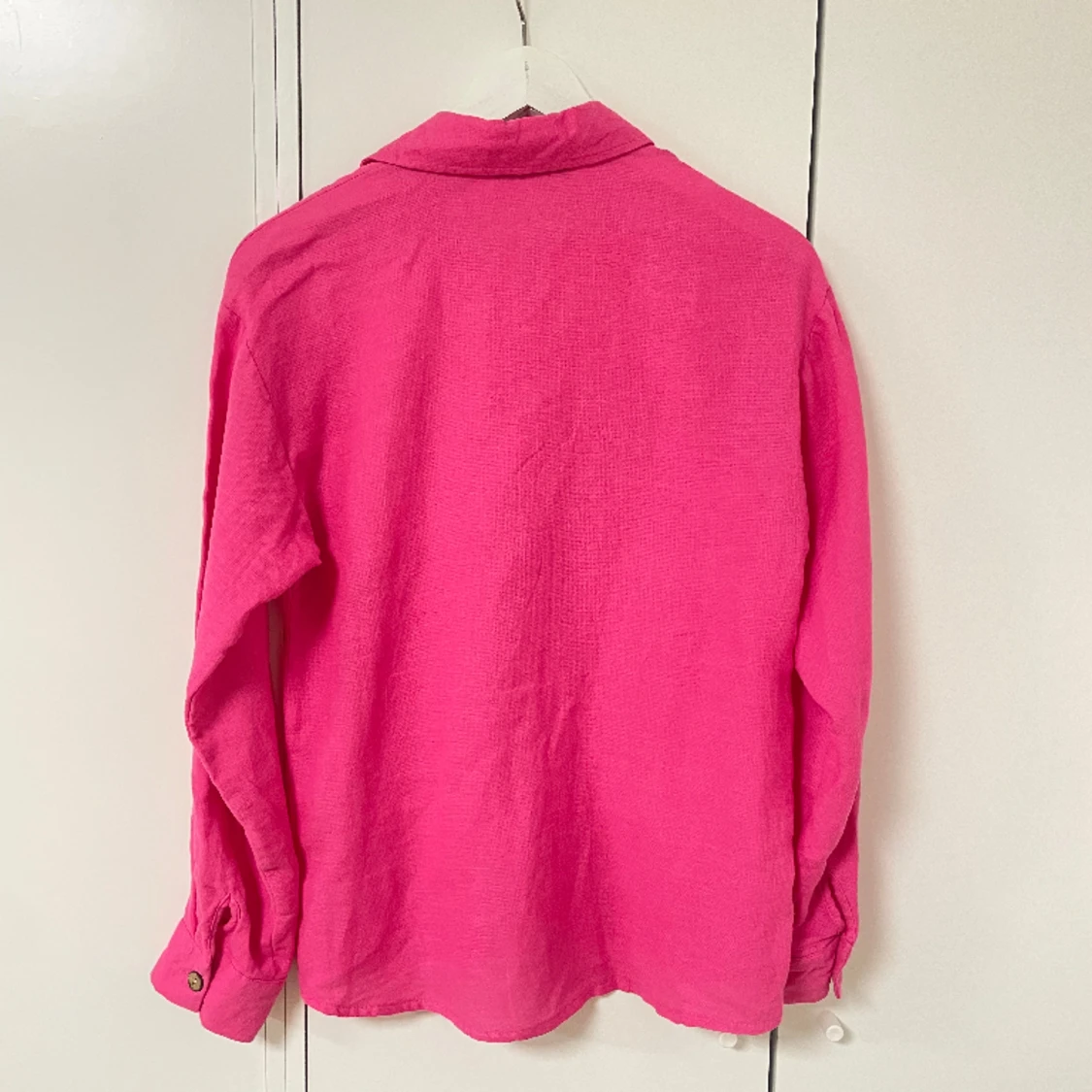 Barbie rosa skjorta - oanvänd💖 - 90