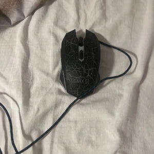 Mus - Diskuterar pris också