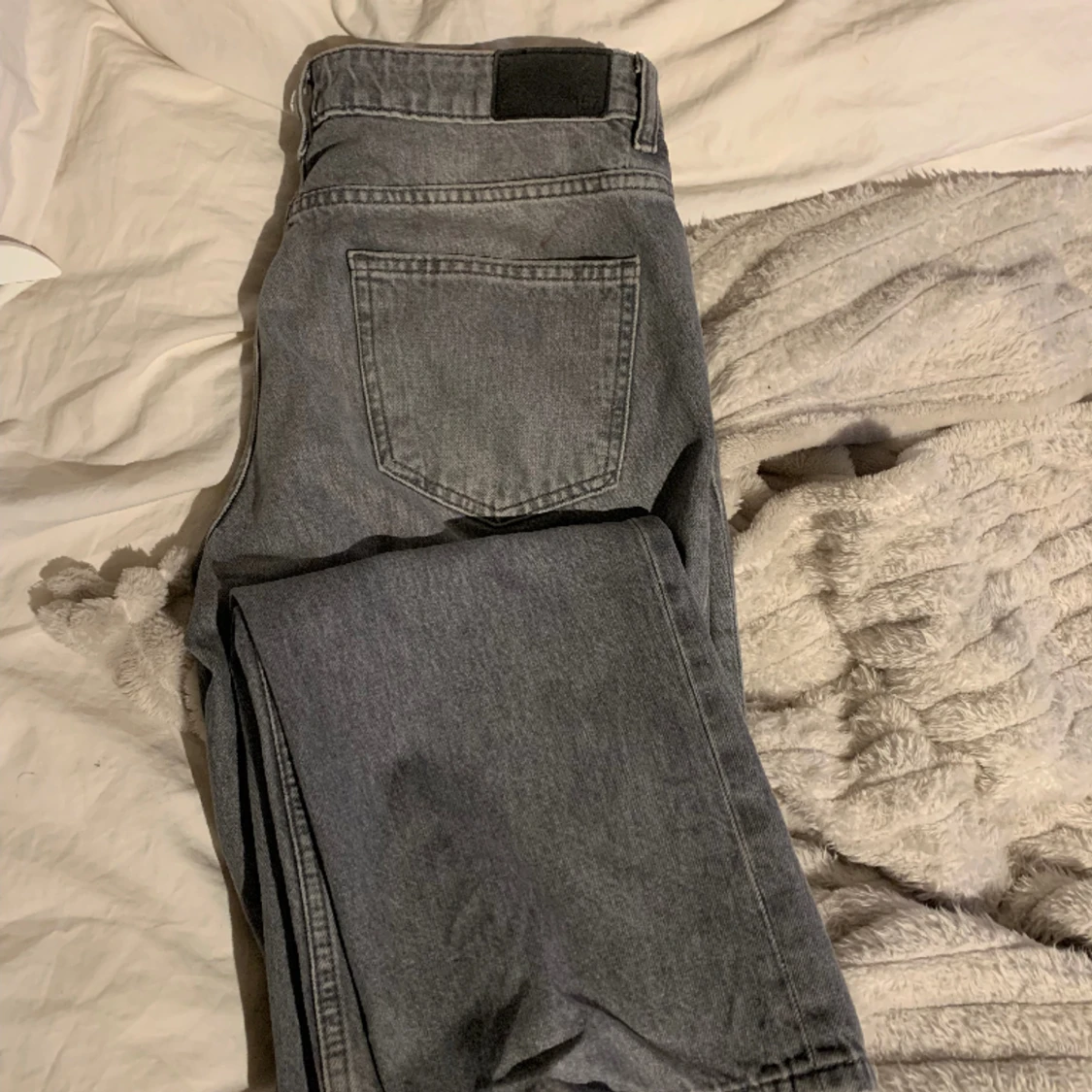 Lågmidjade gråa jeans  - 90