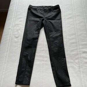 Byxor str 42 - Bra skick, str 42 H&M 