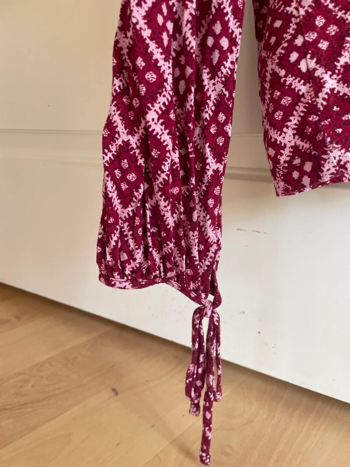 Mönstrad tröja  - 90