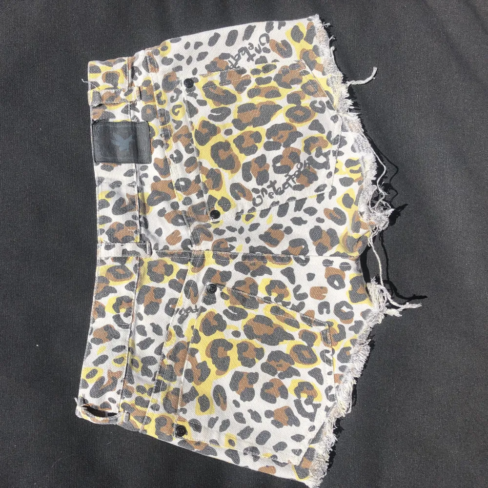 One Teaspoon Leopard Print Shorts 🐯 Used to be long pants that I cut off ✂️  Vintage feel 💫 Stretchy fabric. Shorts.