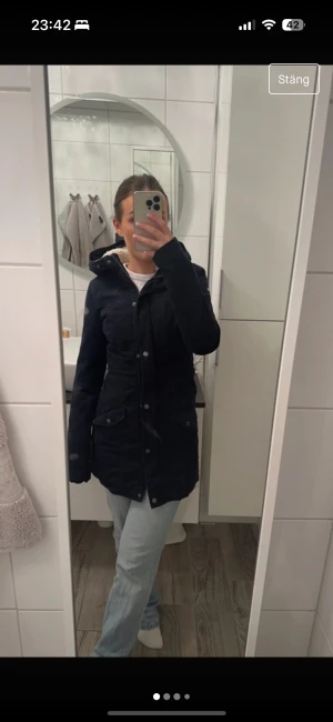 Jacka från Hollister - Jätteskön vinterjacka från Hollister🍁❤️‍🔥