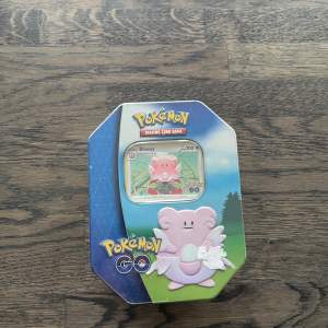 Pokémon TCG: Pokémon Go Gift Tin , blissey