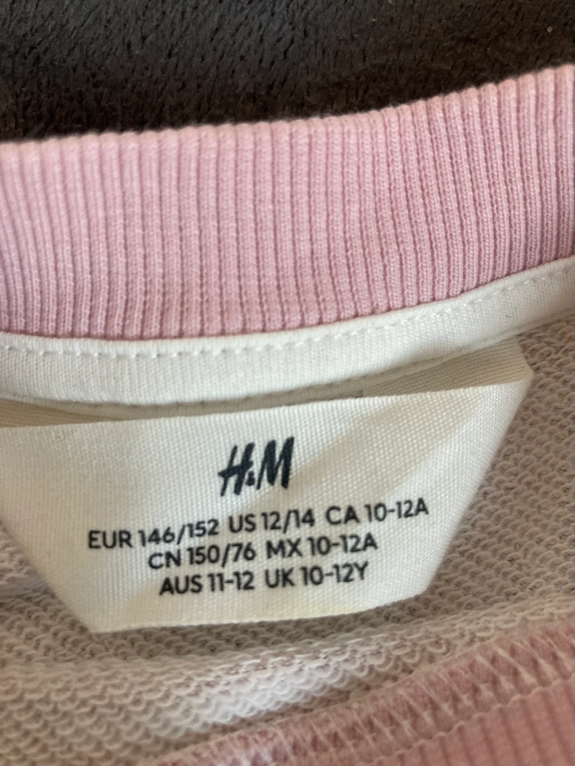 Randig tröja från h&m - 90