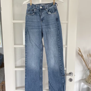 Jeans - Denim rebel jeans. Bra skick och aldrig använda.