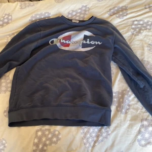 Champion kofta  - Säljer min Champions kofta i bra skick 👍🏻 