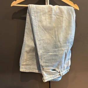 Jeans monki - Jeans från monki i storlek 27