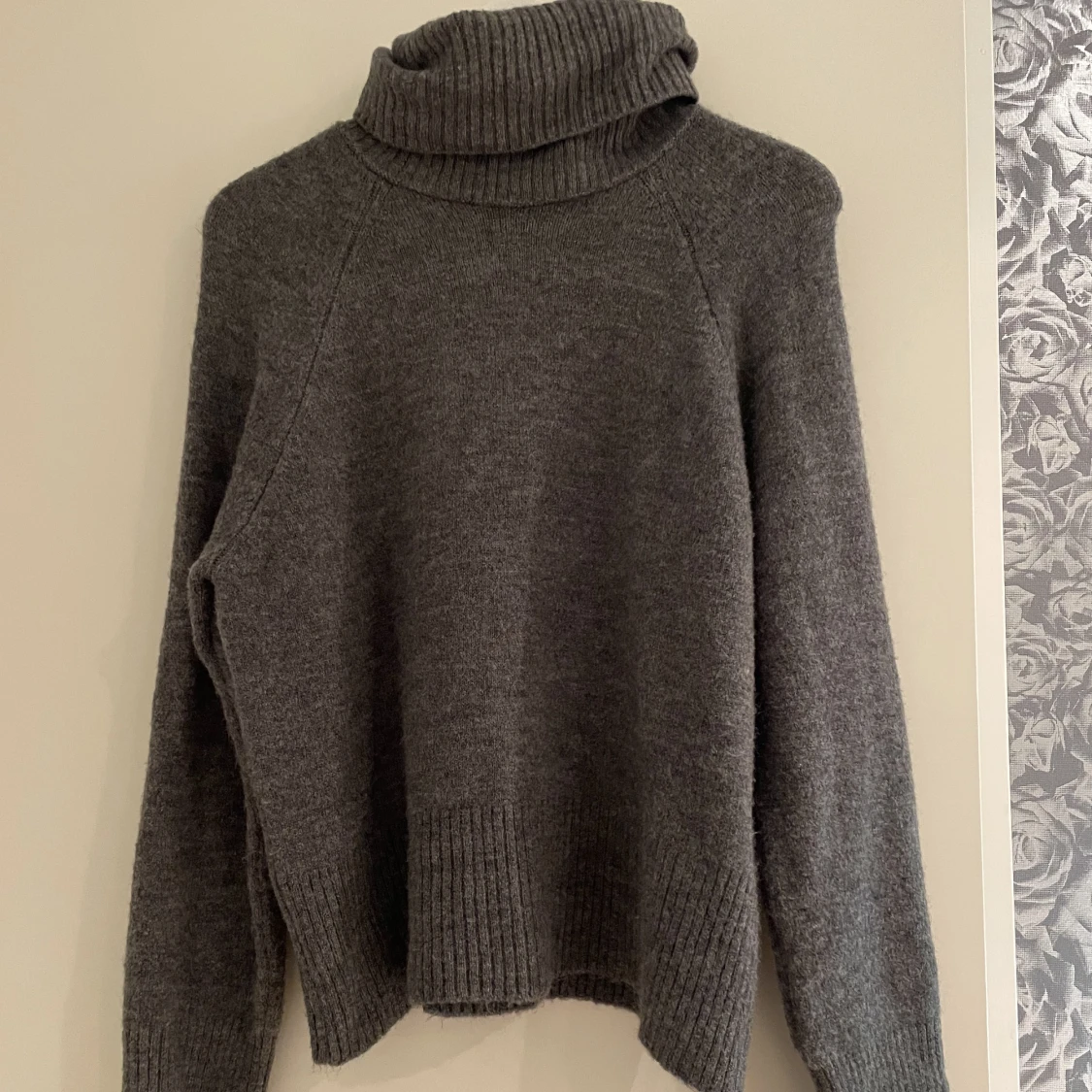Stickad tröja