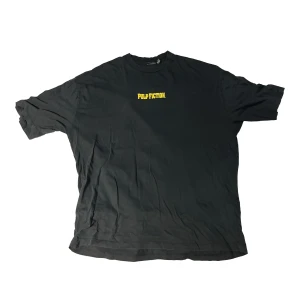 Pulp Fiction Tee - Fet Pulp Fiction Tee från asos