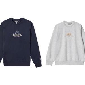 [PAKETPRIS] TVÅ CARHARTT SWEATSHIRTS - Helt nya Carhartt WIP Sweatshirts som säljes fortfarande inplastad till paketpris! (Butikspris 1079kr/stk)  Vid köp av enskild sweatshirt, se respektive inlägg på min profil