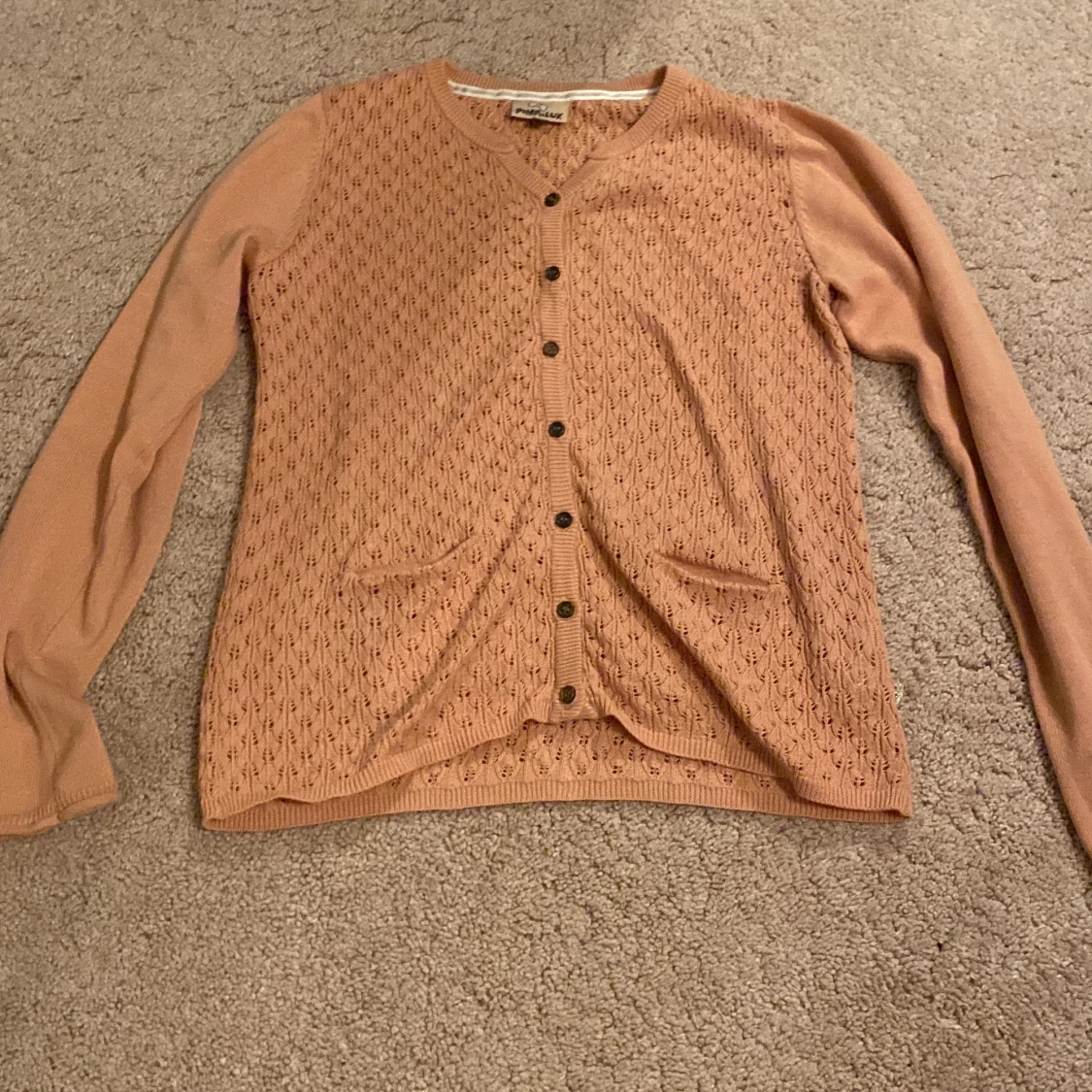 Fin korallrosa kofta från pomp de lux❤️💕🫶🏻 - 90