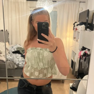 Topp - Fin topp som inte kommer till användning! 