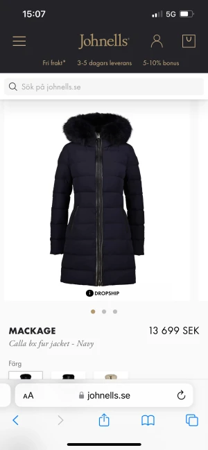 Mackage calla jacka - Helt ny med prislapp på. Storlek xs/s  Navy färg på päls och jacka.