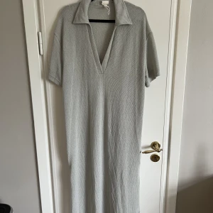 Klänning - Oanvänd 