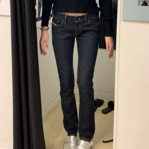 Diesel jeans  - Jeans från diesel strl W28 L32 skulle säga små i storleken ca 81cm innebenslängd