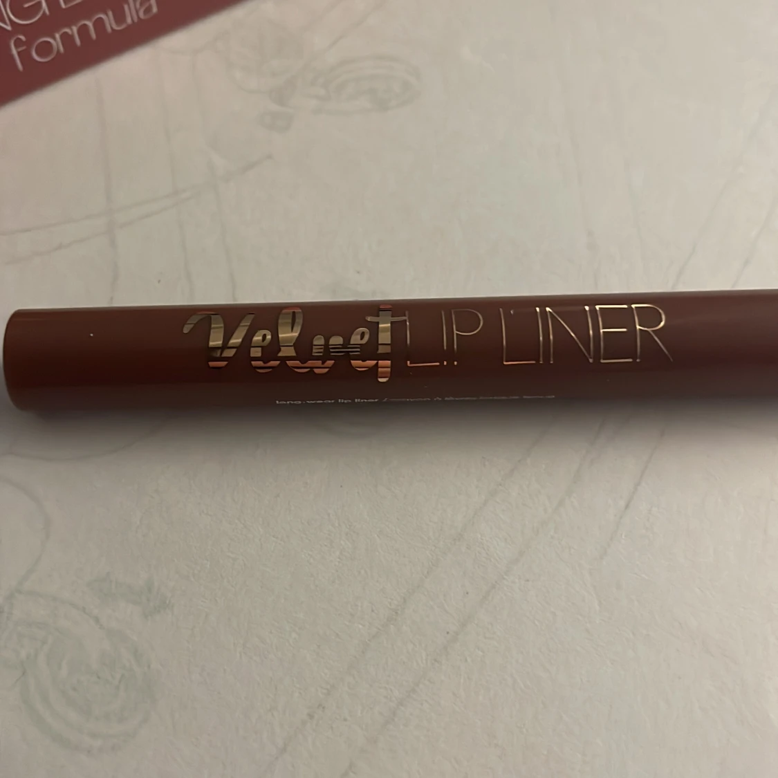 Lip liner - 90