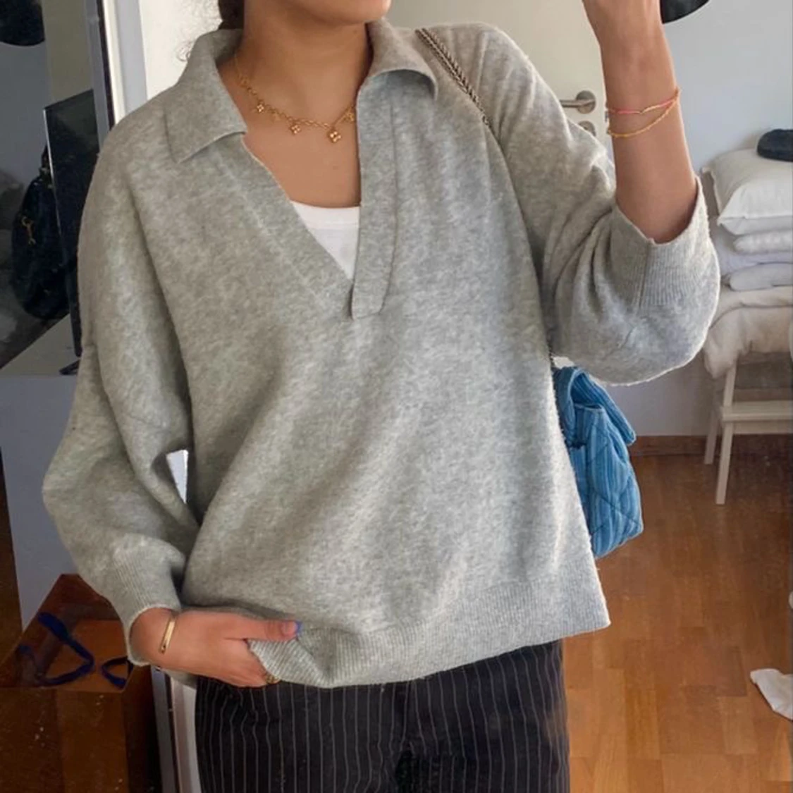 Stickad trekvartärmad tröja