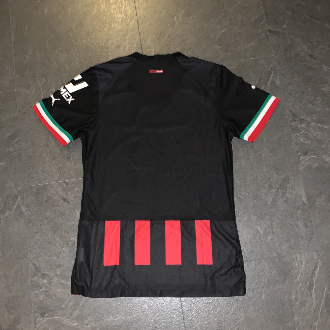 AC Milan 22/23 hemma kit  - 90