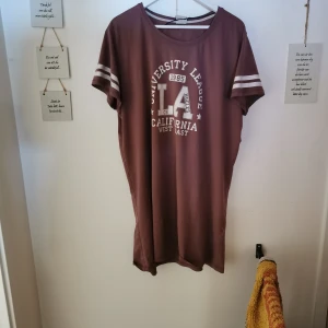 T-shirt klänning L xl  - Oversize 