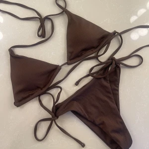 Brun bikini - Helt oanvänd bikini! Sälg pga. att den ej passar.🤍