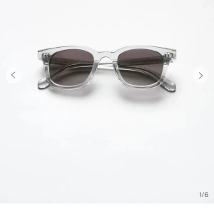 Chimis 02 grey - Chimis i färgen grey 02 som i nytt skick och använda extremt få gånger. Slutsålda just nu på deras hemsida 